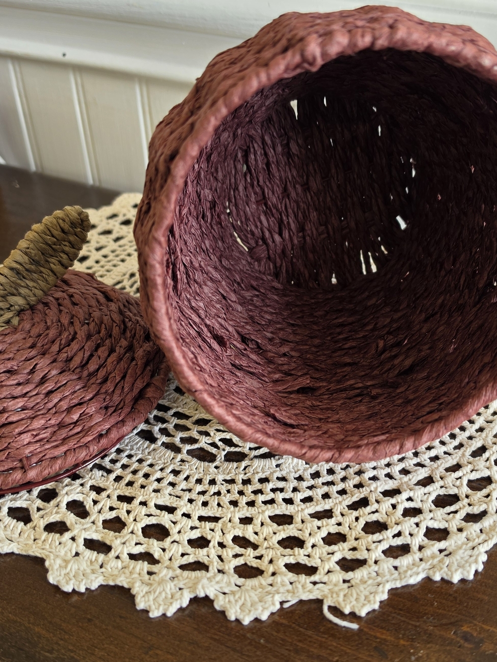 Handwoven Maroon Apple Storage Basket with Natural Stem - Picture 3 of 5